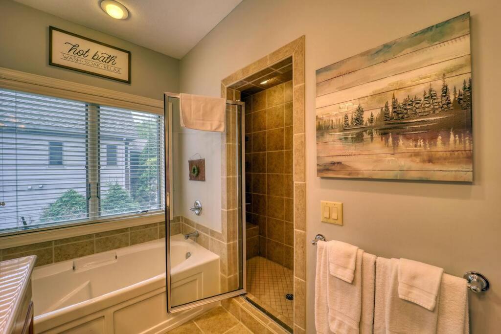 Bucket List Views Sugar Mountain Private Condo - 2Bed, 2Bath, Sleeps 6, Panoramic Views Of Mountains From Large Deck, Short Drive To Shopping, Restaurants, Cafes & Banner Elk Town Екстериор снимка