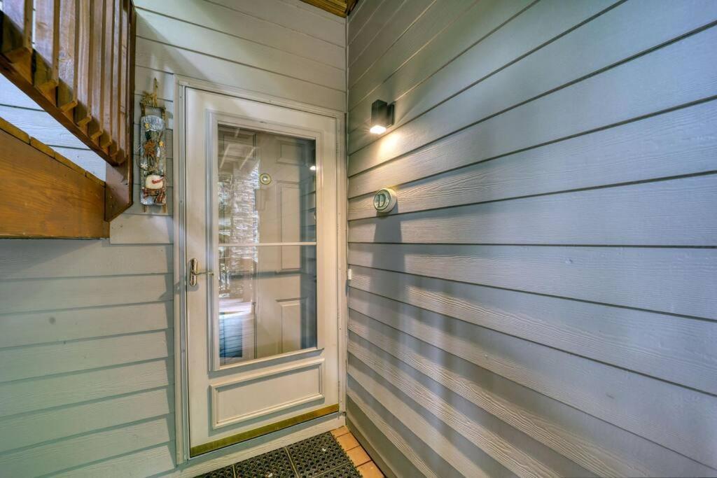 Bucket List Views Sugar Mountain Private Condo - 2Bed, 2Bath, Sleeps 6, Panoramic Views Of Mountains From Large Deck, Short Drive To Shopping, Restaurants, Cafes & Banner Elk Town Екстериор снимка