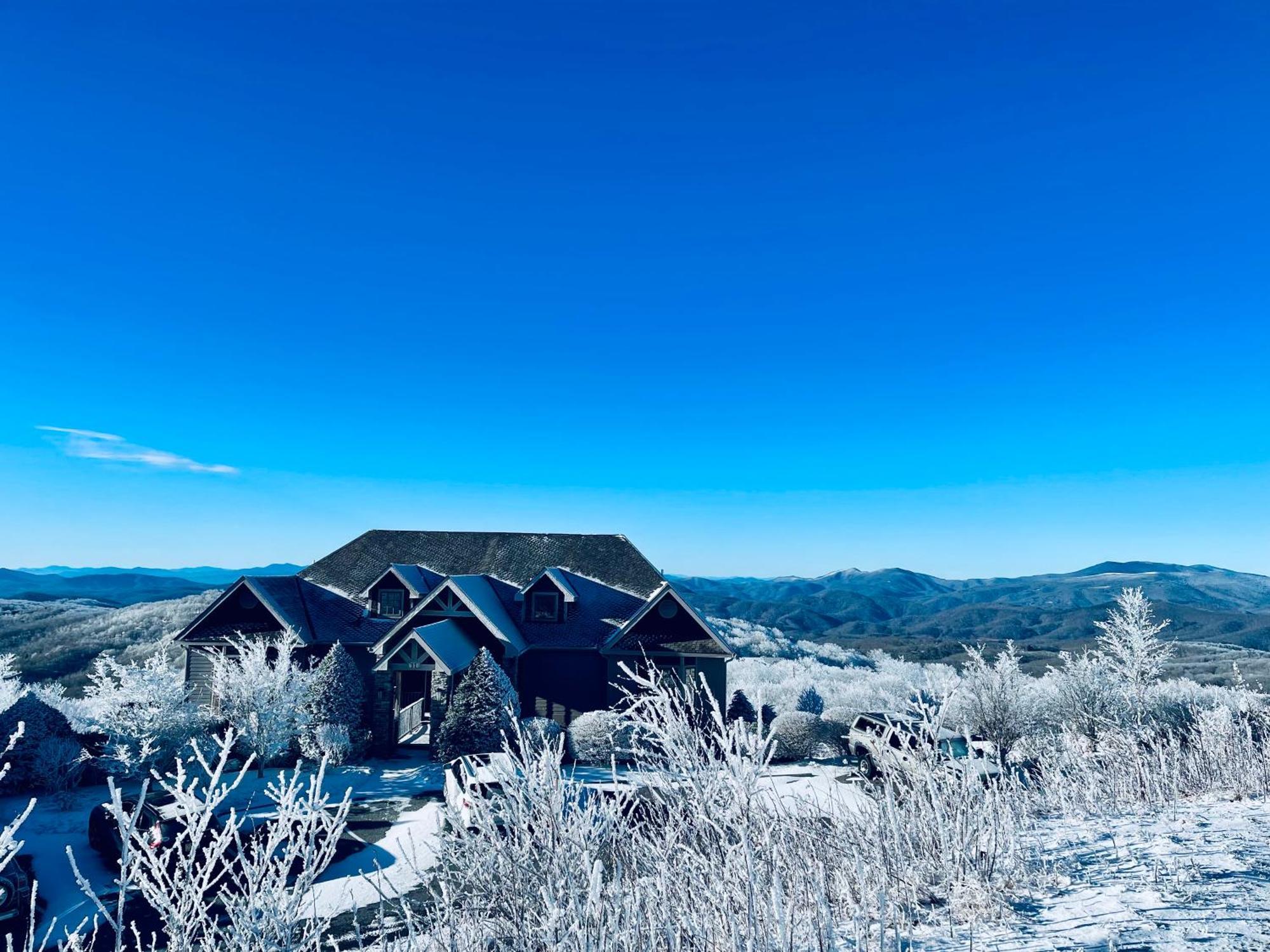 Bucket List Views Sugar Mountain Private Condo - 2Bed, 2Bath, Sleeps 6, Panoramic Views Of Mountains From Large Deck, Short Drive To Shopping, Restaurants, Cafes & Banner Elk Town Екстериор снимка
