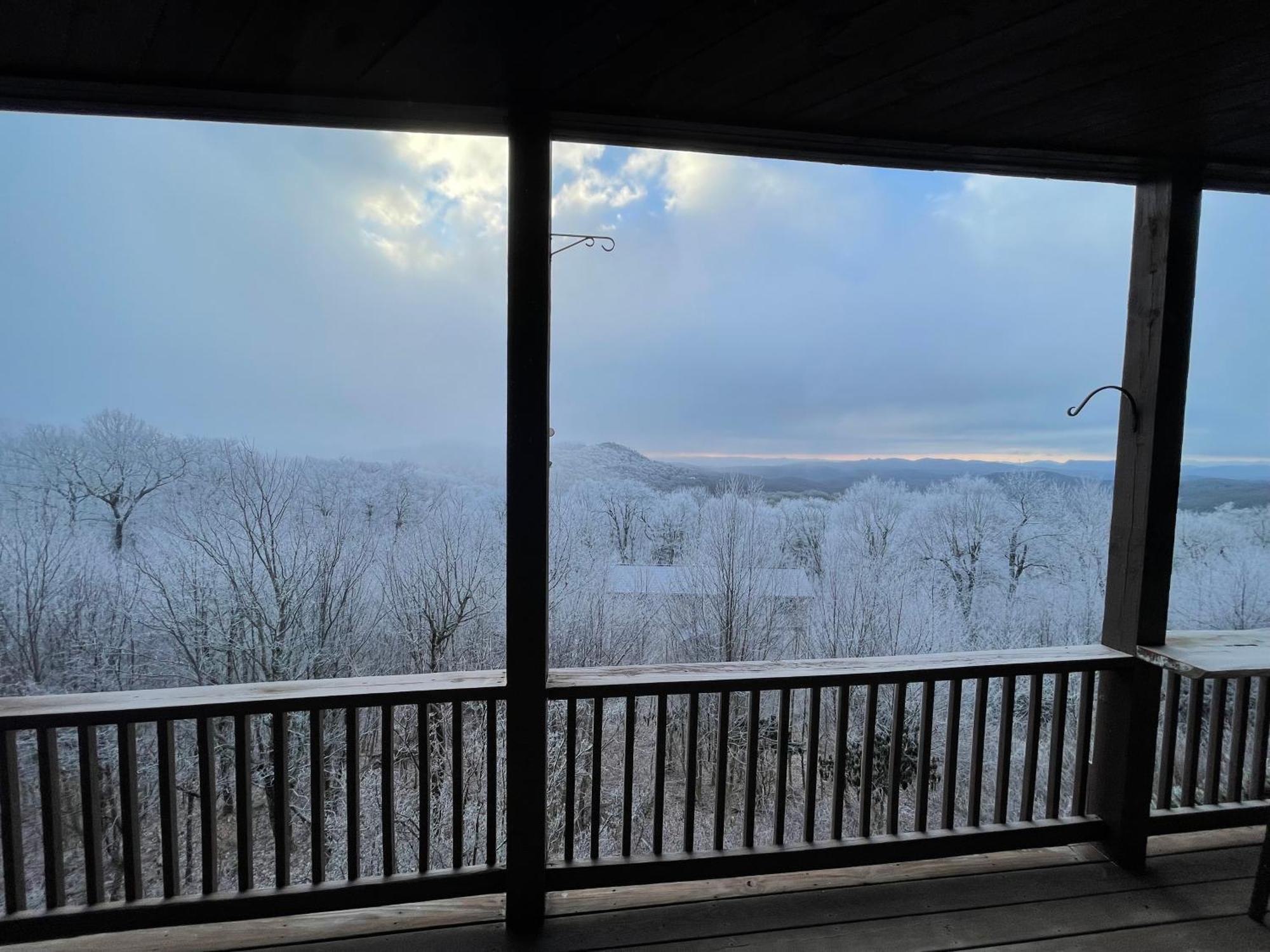Bucket List Views Sugar Mountain Private Condo - 2Bed, 2Bath, Sleeps 6, Panoramic Views Of Mountains From Large Deck, Short Drive To Shopping, Restaurants, Cafes & Banner Elk Town Екстериор снимка
