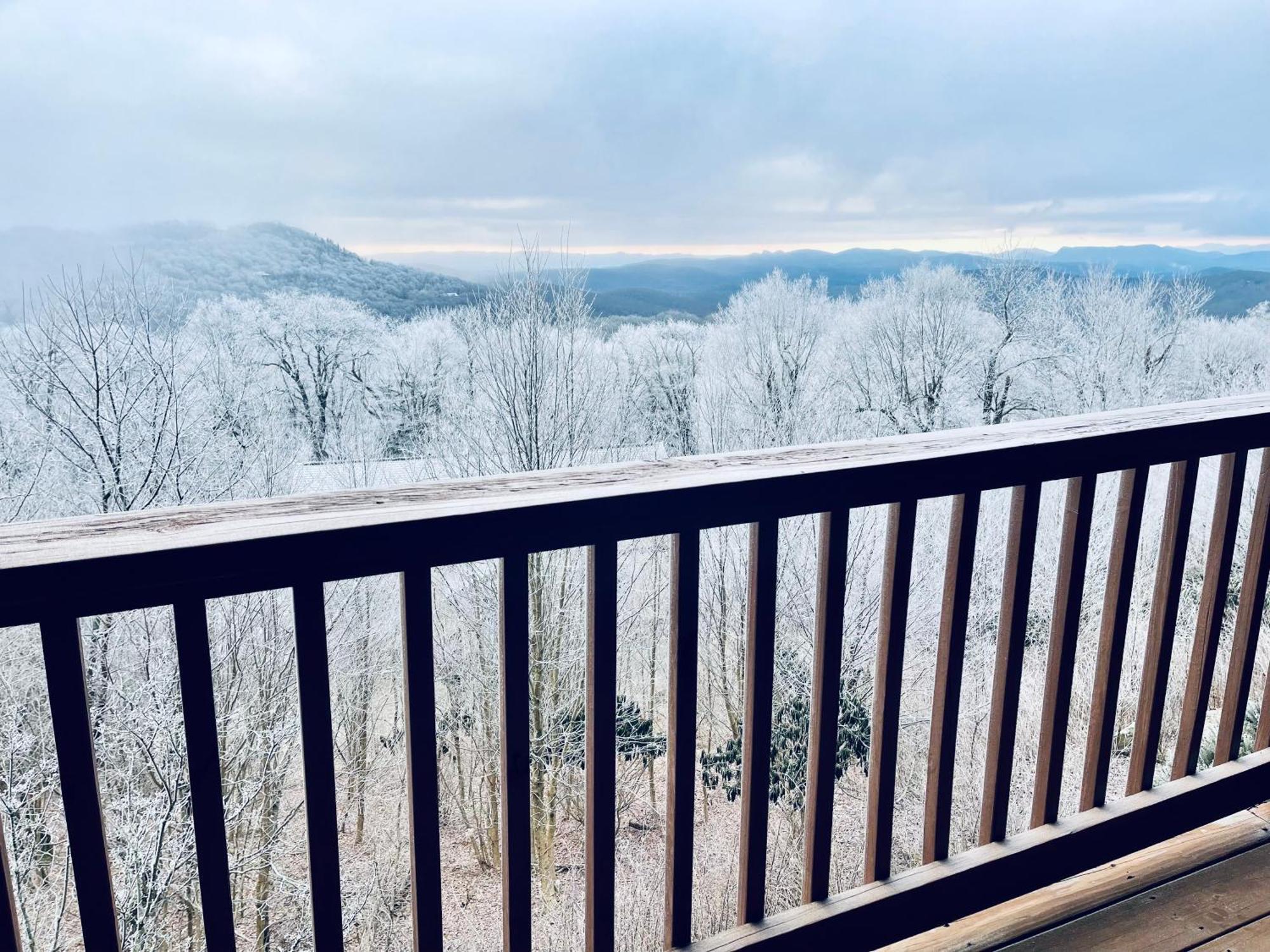 Bucket List Views Sugar Mountain Private Condo - 2Bed, 2Bath, Sleeps 6, Panoramic Views Of Mountains From Large Deck, Short Drive To Shopping, Restaurants, Cafes & Banner Elk Town Екстериор снимка